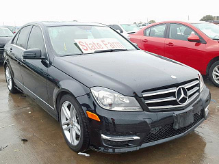 MERCEDES-BENZ C 250 2013