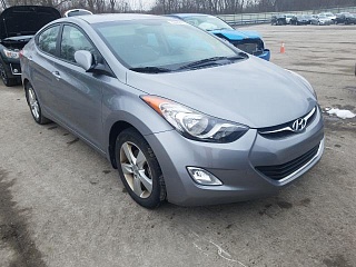 HYUNDAI ELANTRA GLS 2013