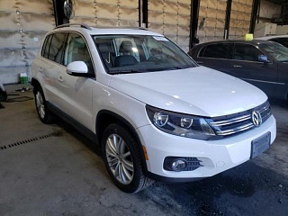 VOLKSWAGEN TIGUAN S 2013