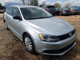 VOLKSWAGEN JETTA BASE 2014