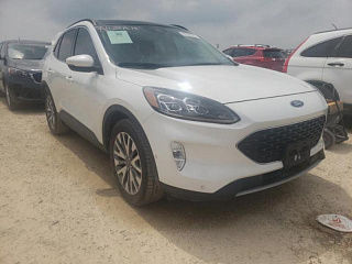 FORD ESCAPE TITANIUM 2020