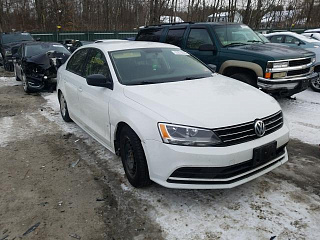 VOLKSWAGEN JETTA BASE 2015