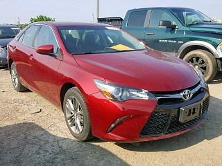 TOYOTA CAMRY LE 2017