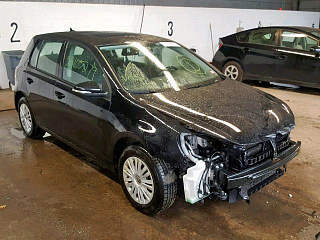 VOLKSWAGEN GOLF 2013