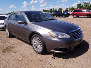 CHRYSLER 200 LX 2012
