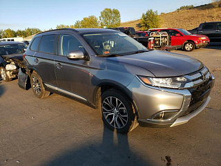 MITSUBISHI OUTLANDER SE 2016