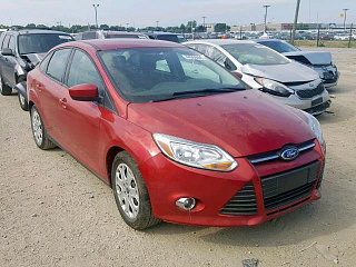 FORD FOCUS SE 2012