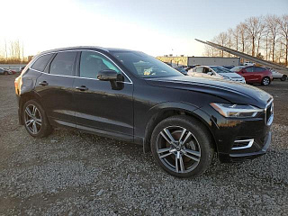 VOLVO XC60 T8 MOMENTUM 2019