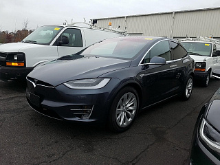 TESLA MODEL X 90D, 2016