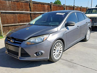 FORD FOCUS TITANIUM 2012