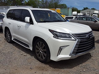 LEXUS LX 570 2016