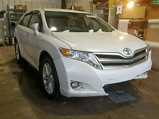 TOYOTA VENZA LE, 2015