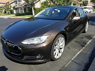 TESLA MODEL S 2013