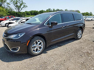 CHRYSLER PACIFICA TOURING PLUS 2018