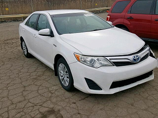 TOYOTA CAMRY HYBRID 2012
