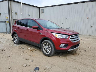 FORD ESCAPE SE 2019