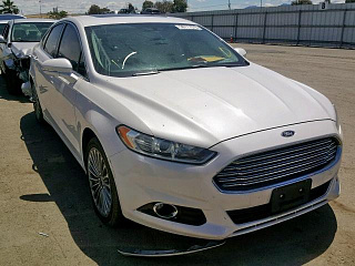 FORD FUSION TITANIUM, 2013