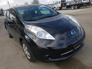 NISSAN LEAF S 2013
