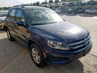 VOLKSWAGEN TIGUAN 2016