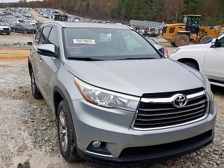 TOYOTA HIGHLANDER XLE 2015