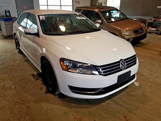 VOLKSWAGEN PASSAT S 2015