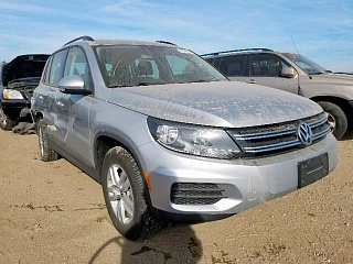 VOLKSWAGEN TIGUAN 2016