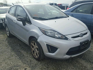 FORD FIESTA TITANIUM, 2013