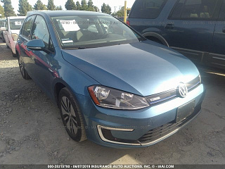 VOLKSWAGEN E-GOLF SE, 2016  