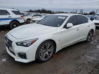INFINITI Q50 RED SPORT 400 2016