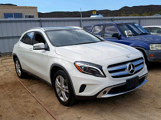 MERCEDES-BENZ GLA 250, 2015