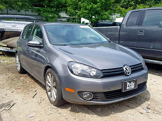 VOLKSWAGEN GOLF 2012