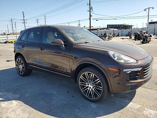 PORSCHE CAYENNE 2018