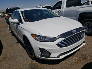 FORD FUSION SE 2019