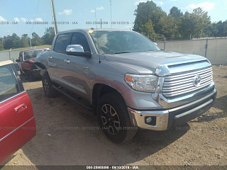 TOYOTA TUNDRA CREWMAX LIMITED 2014