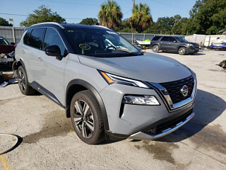 NISSAN ROGUE PLATINUM 2021