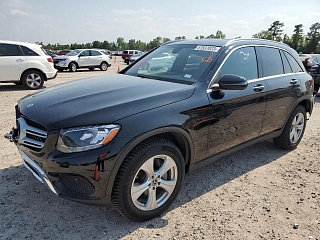 MERCEDES-BENZ GLC 300 2017