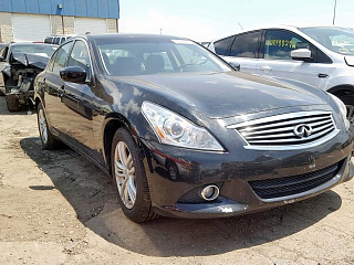 INFINITI G37 2013