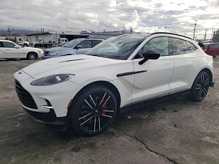ASTON MARTIN DBX 707 2023