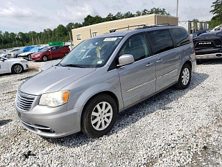 CHRYSLER TOWN & COUNTRY TOURING 2014