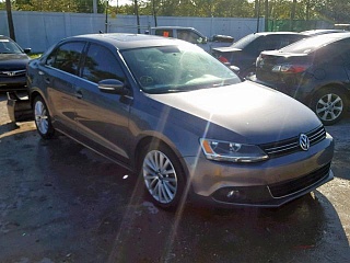 VOLKSWAGEN JETTA SEL, 2013