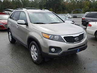 KIA SORENTO LX, 2013