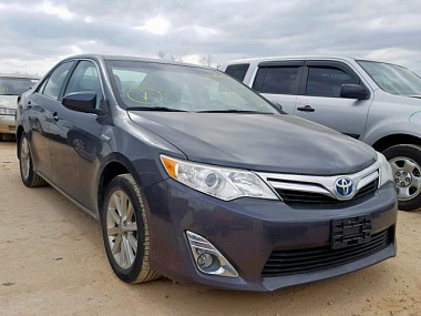 TOYOTA CAMRY HYBRID 2012