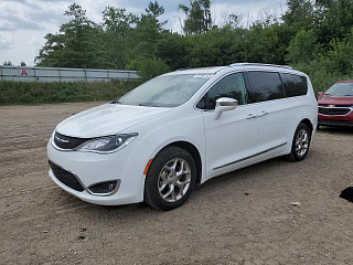 CHRYSLER PACIFICA LIMITED 2019