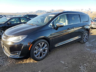 CHRYSLER PACIFICA LIMITED 2020