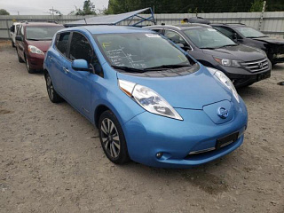 NISSAN LEAF S 2013