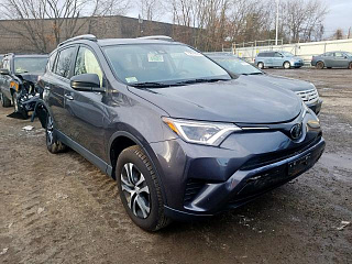TOYOTA RAV4 LE 2017