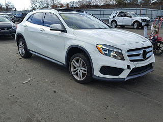 MERCEDES-BENZ GLA 250 4MATIC, 2015