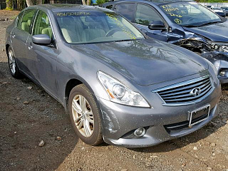 INFINITI G37 2013