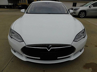 TESLA MODEL S, 2014