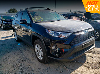 TOYOTA RAV4 XLE 2021
